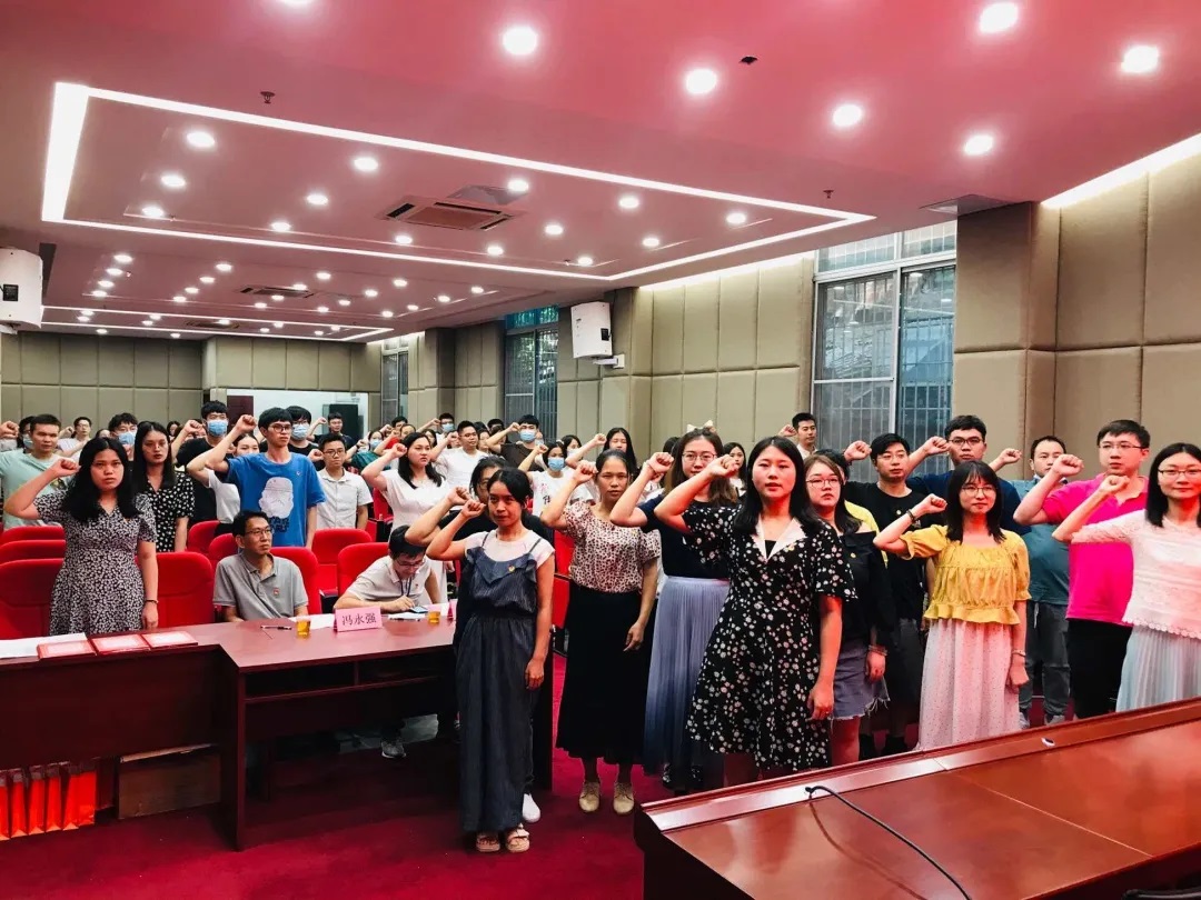 ����ɽά��������Ʒ��vic��˾��ί���С����¸�����ʷ�����ж��������������ջ�����ı��Ｐ������Ա������ʽ