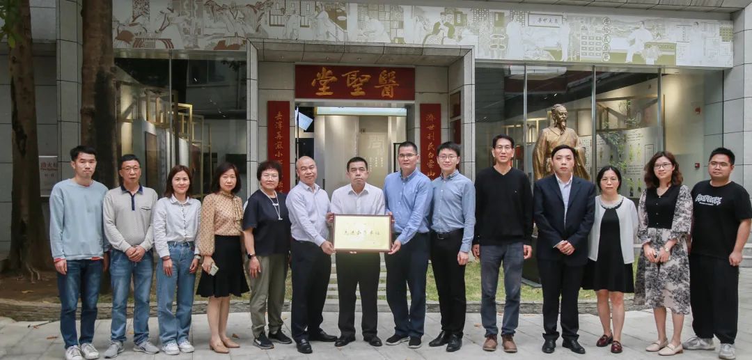 ��ǿ������ͬ �������������������������г��ϵ��Ҧ�Ĳ������ʵ����Ŷӵ�����ɽά��������Ʒ��vic��˾����