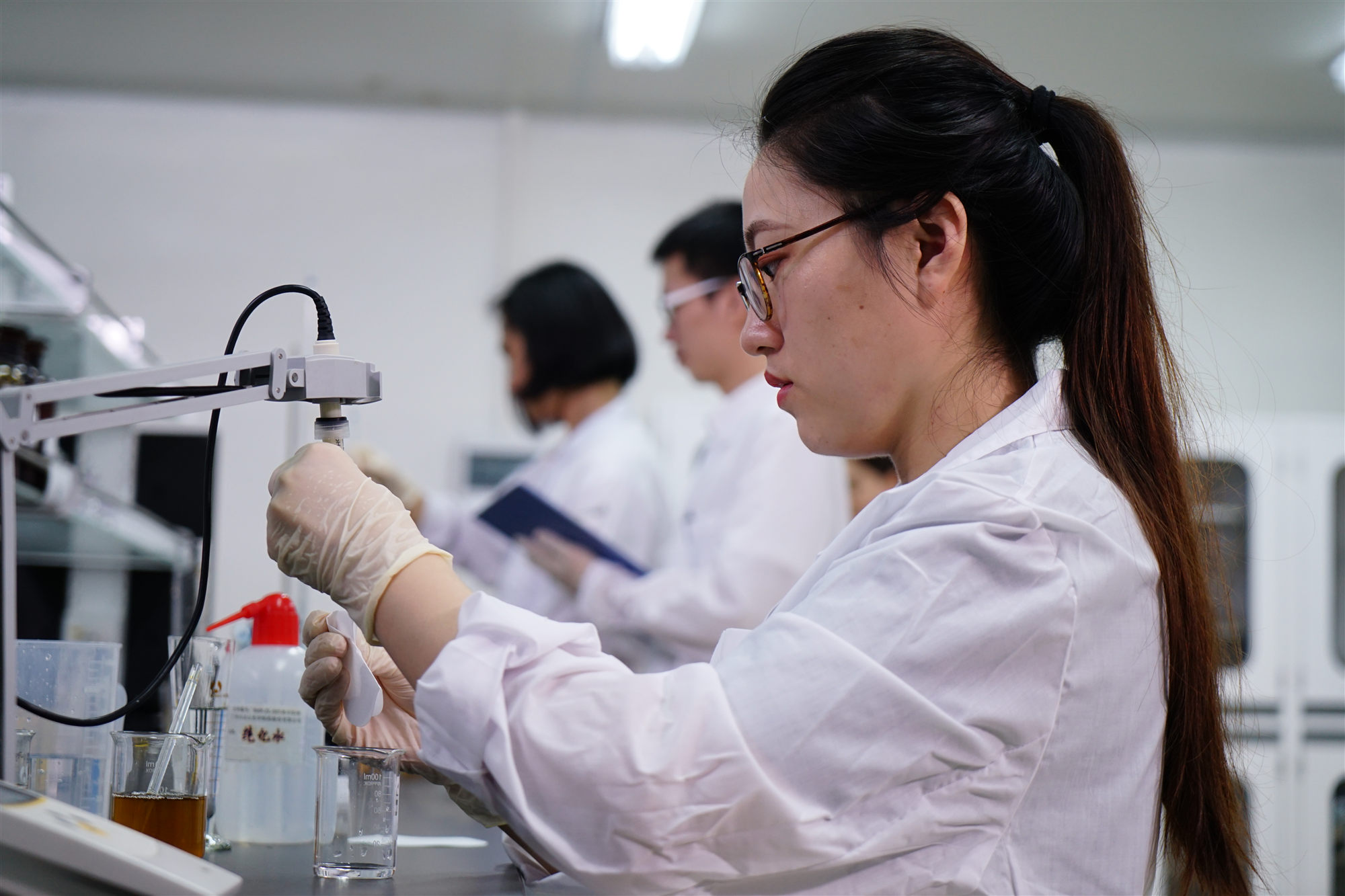 ά¶àÀûÑÇÀÏÆ·ÅÆvic(¼¯ÍÅ)¹Ù·½ÍøÕ¾